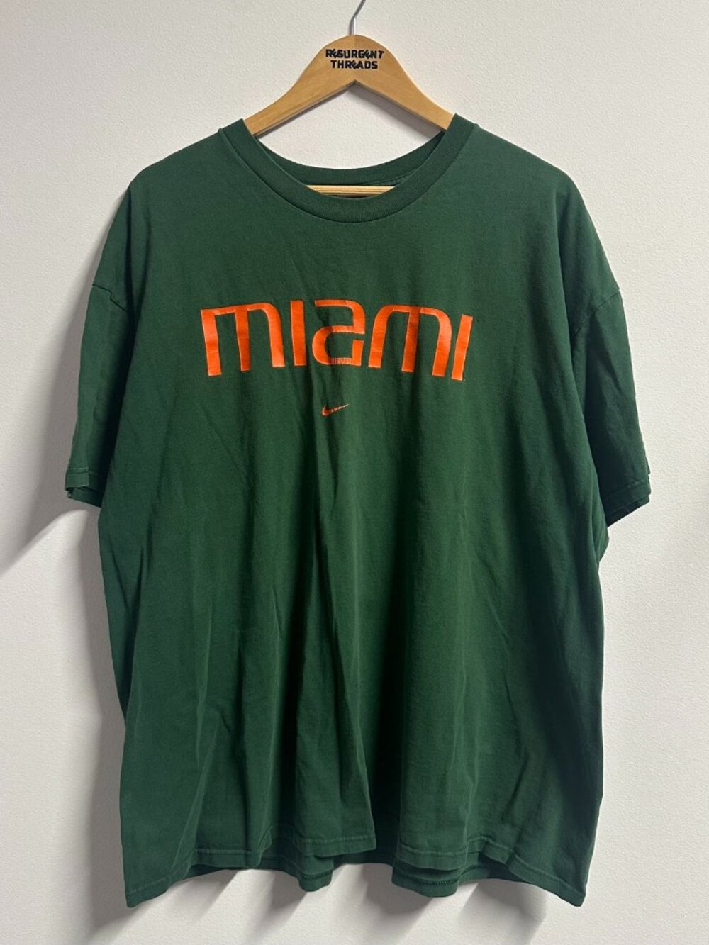 Vintage University of Miami Hurricanes Cetner Swoosh Nike Tshirt Green 2XL